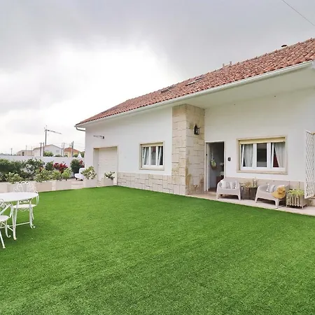 Casa Brisa Do Mar بيت للعطل كالداس دا راينها